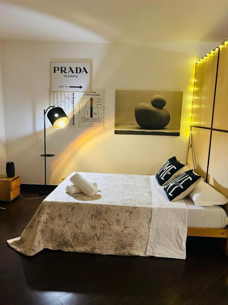 Easy Room Italy Prada ميلان المظهر الخارجي الصورة